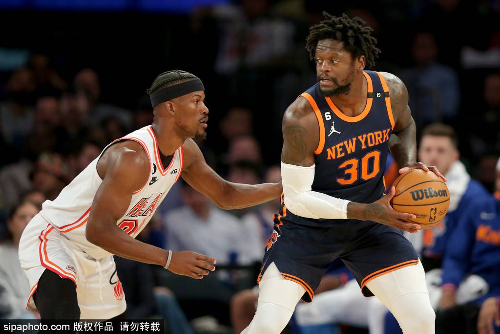 杰伦-布朗23投14中得到30分9板2帽拼到6犯离场今日NBA季中锦标赛，凯尔特人112-122不敌步行者。